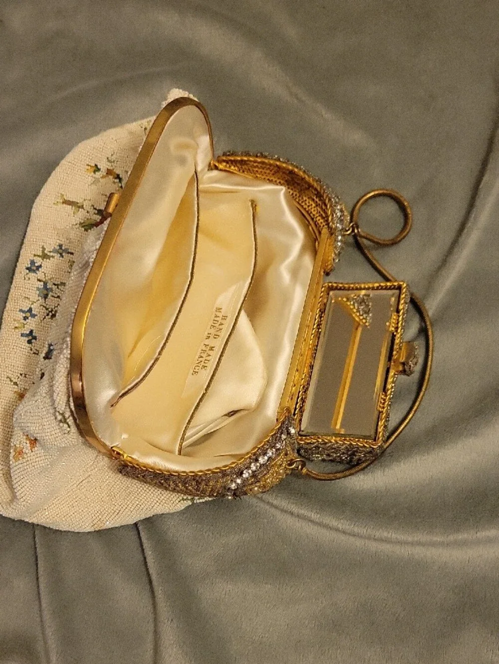 Handmade Vintage Embellished Floral Beaded Handbag - Cream
